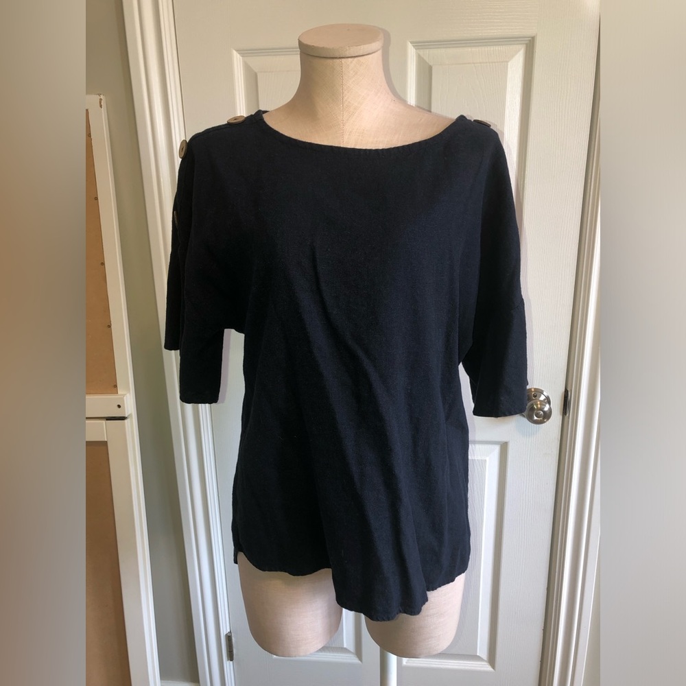 3/$20 Ellen Tracy short sleeved top
